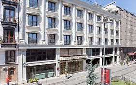 Miss Istanbul Hotel
